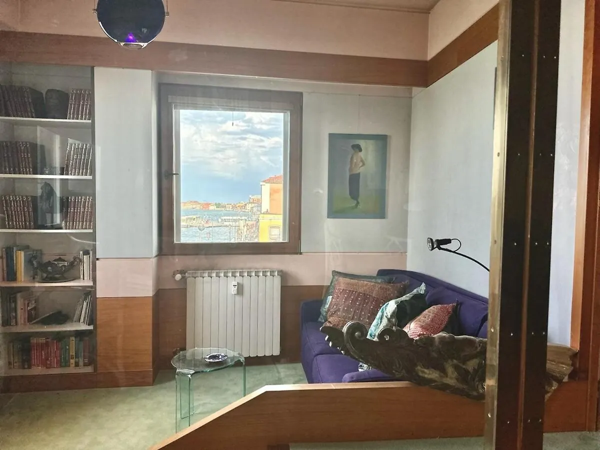 Venezia - Strepitoso Alla Giudecca