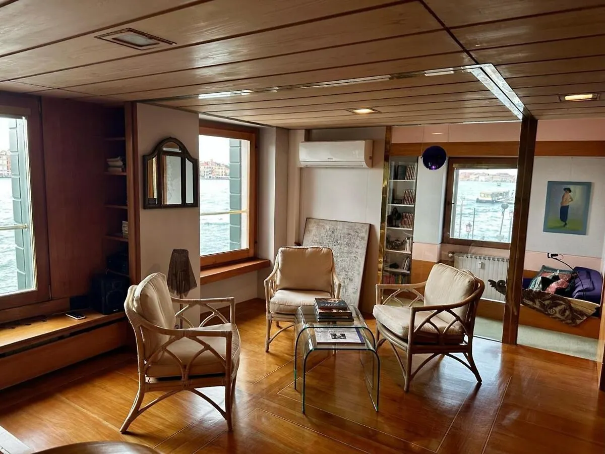 Apartment Venezia - Strepitoso Alla Giudecca